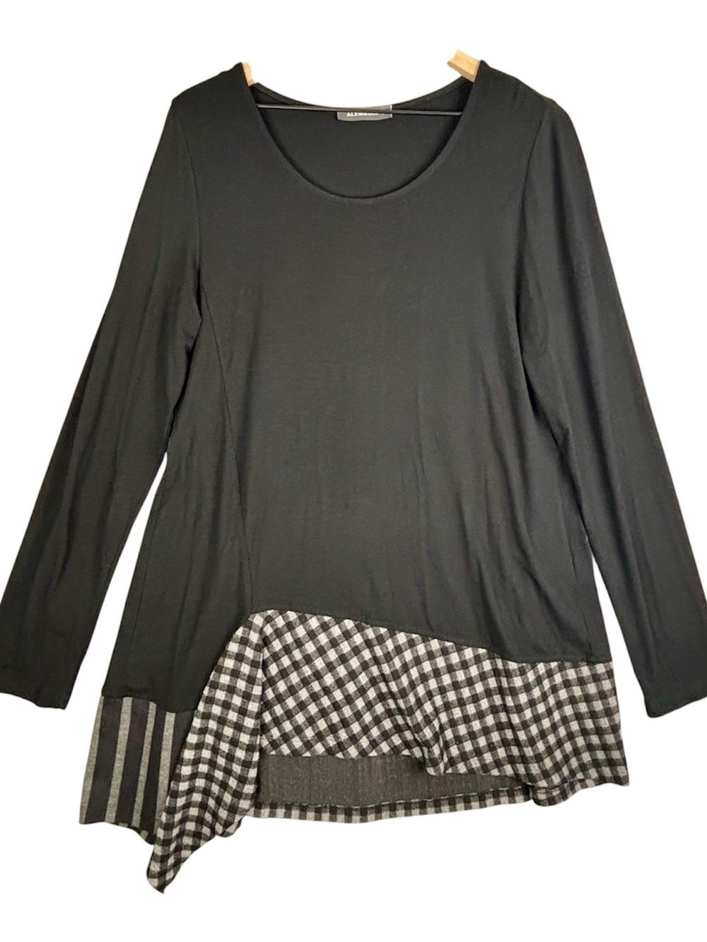 Alembika Tunicβ Top Women (3) Large Black Long Sleeve Asymmetrical Hem Relaxed